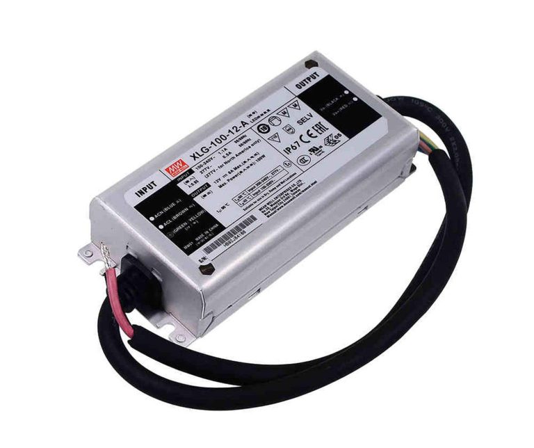 XLG-100-12-A – Fonte Chaveada p/ LED 96W 100-305VCA/142-431VCC Saída 12VCC/8A – MEAN WELL