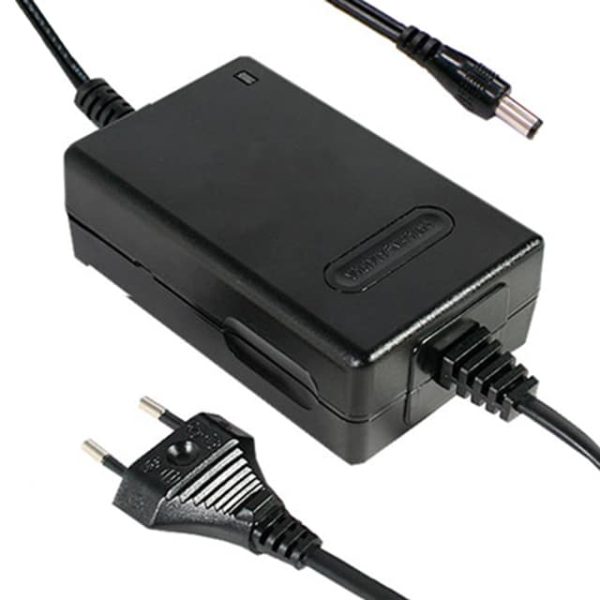 GC30E-1P1J - Carregador de Bateria 22,38W 90-264VAC Saída 5,6V-3,99A - MEAN WELL
